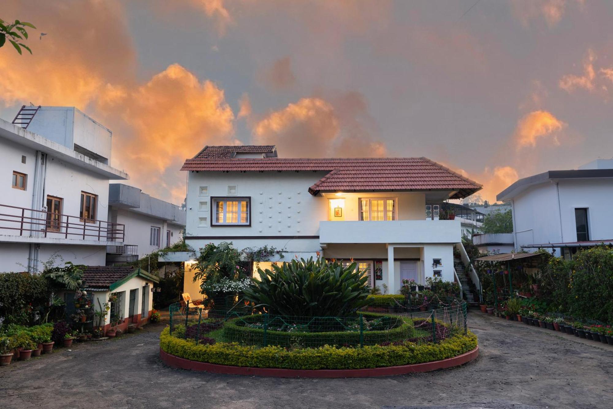 Colonels Inn Ooty Exterior foto